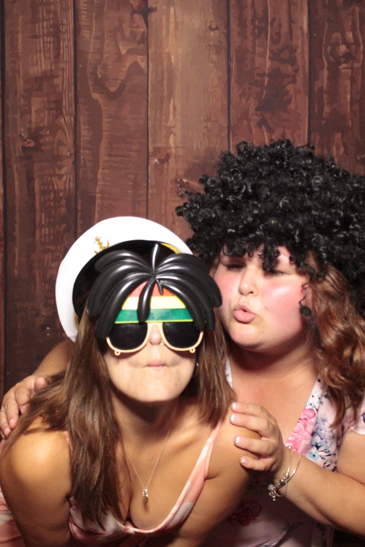 Samantha & Sean's Wedding | View more photos from the event at gallery.myphotoboothexperience.co.uk/u/MyPhotoBoothExperienceLtd/Samantha-Seans-Wedding